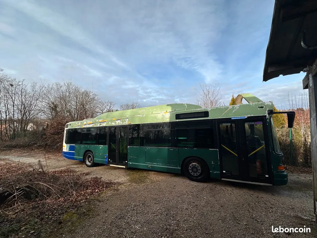 BUS HEULIEZBUS 30 m2 servant d'habitation - photo 3