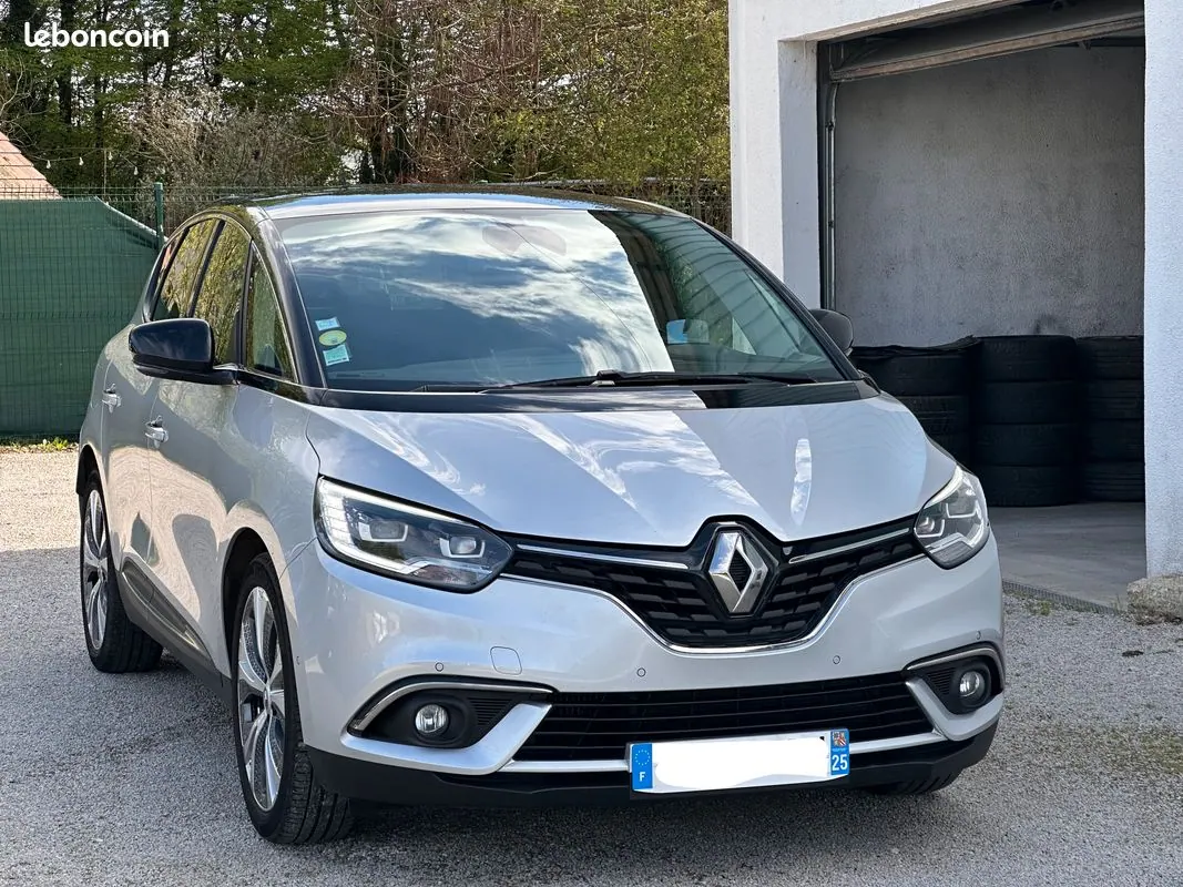 Renault Scenic - photo 3
