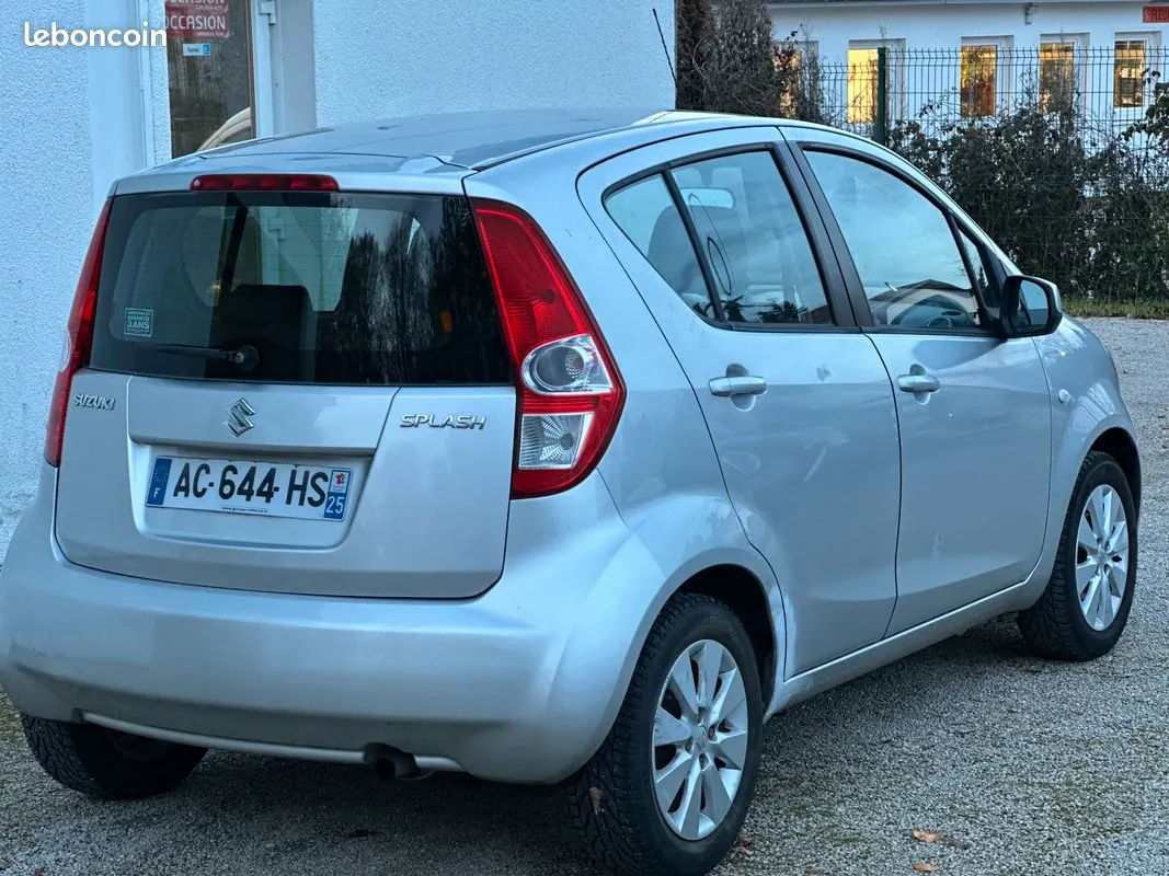 Suzuki Splash - photo 3