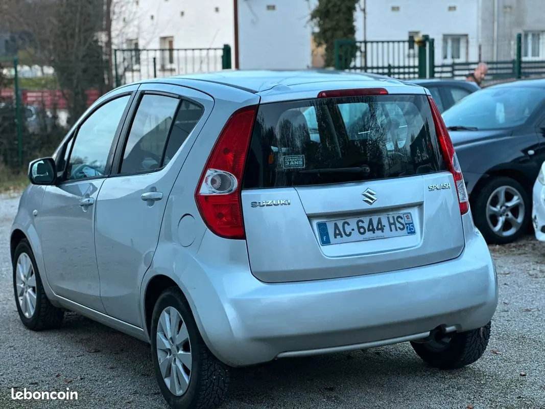 Suzuki Splash - photo 4